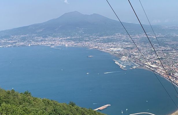 Shared Tour: Positano, Sorrento & Pompeii Ruins"