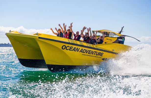 Ocean Adventure: Fast Boat to the Hole in the Rock