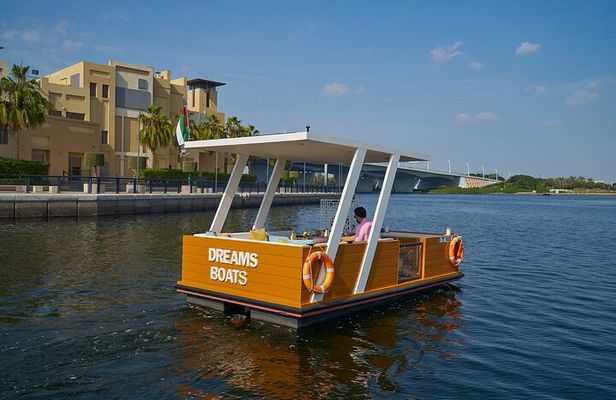 45-Minute Dream Boats Floating Cafe in Dubai