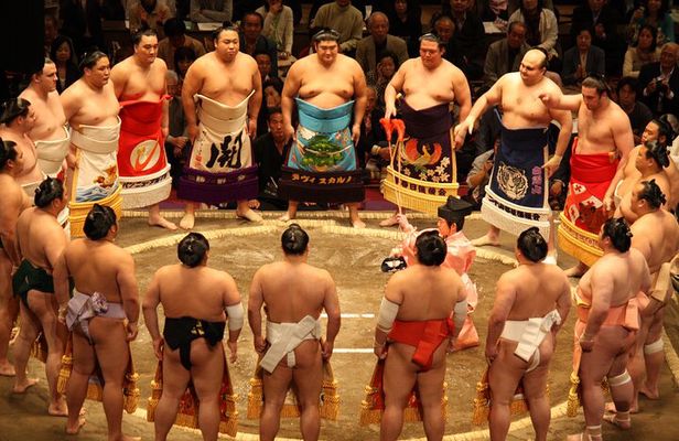 Sumo Tournament Experience in Fukuoka