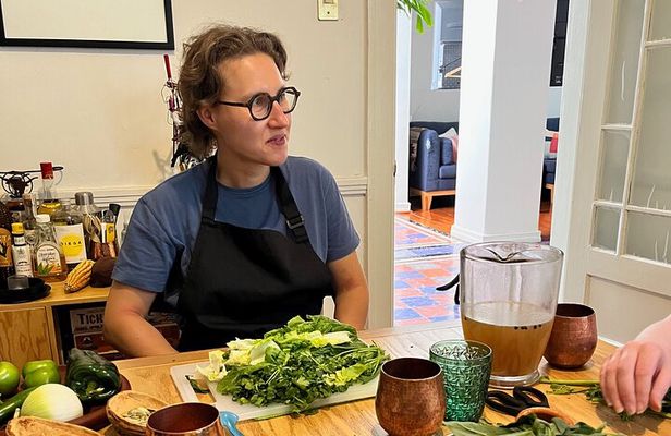 Small Group Multi Variety Mole Cooking Class in La Condesa