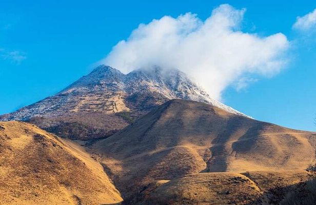 Kyushu Kumamoto and Aso Volcano Castle Day Tour From Fukuoka