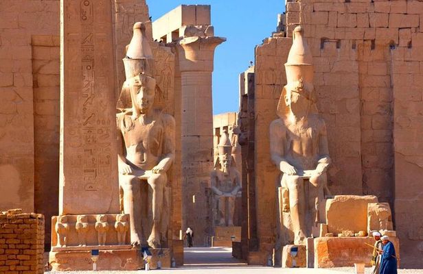 Full-Day from Hurghada to Luxor and the Valley of Kings by Bus