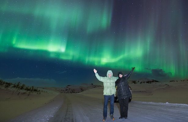 Northern Lights Small Group Tour with Photos
