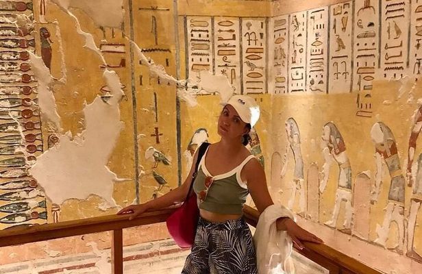 From Hurghada: Luxor Day Tour including Nile Boat Trip and more