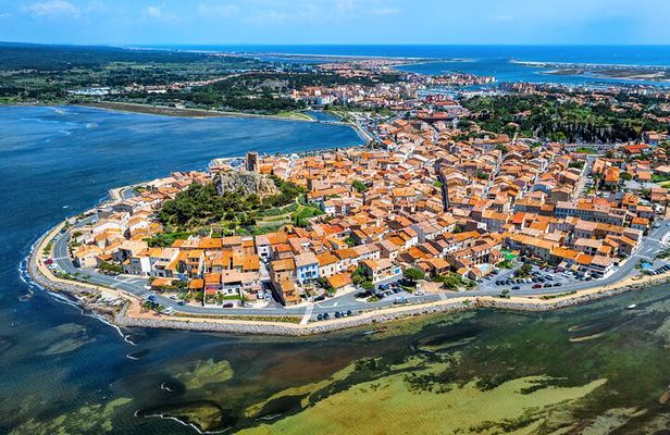 Gruissan Secrets Half-Day Experience | History & Coastal Beauty