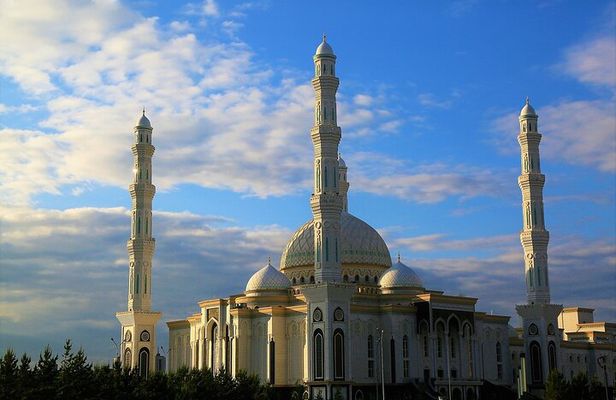 Half Day Private Astana City Tour in Comfort