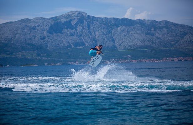 Vibes and Adventure: Wakeboarding in Korčula, Lumbarda!