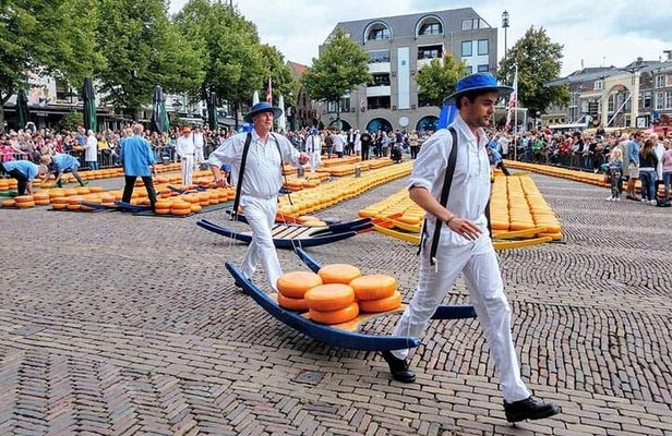 Alkmaar Cheese Market and North Holland Friday Tour