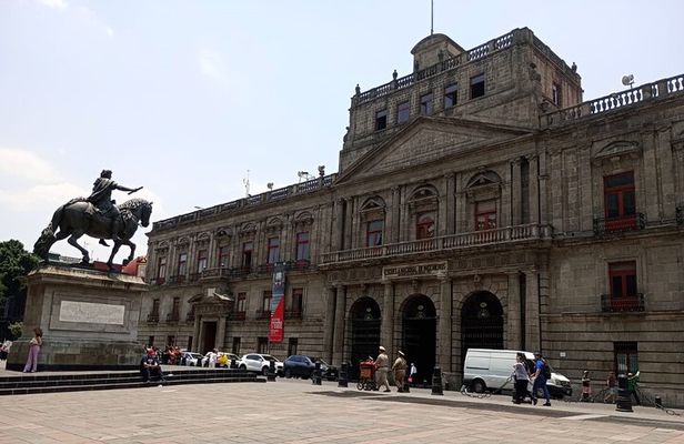 Private Mexico City Pedestrian Tour