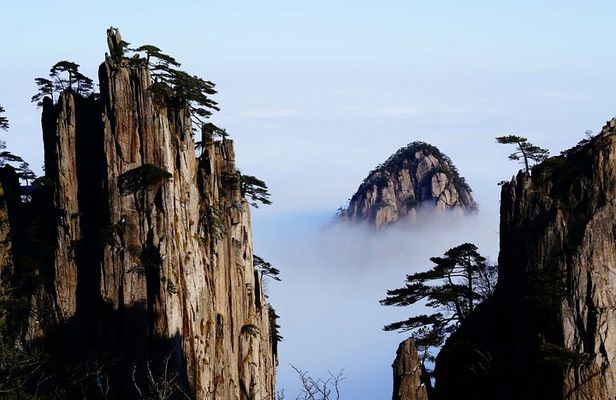 2 Days Zhangjiajie Mt.Avatar Glass Bridge and Mt.Tianmen tour