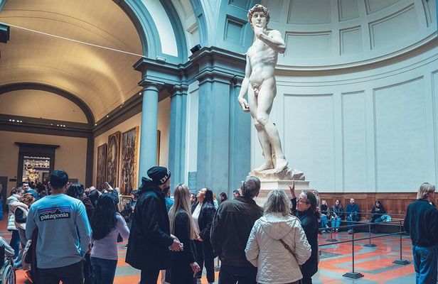 Accademia Gallery: Michelangelo’s David, A Symbol of Strength.