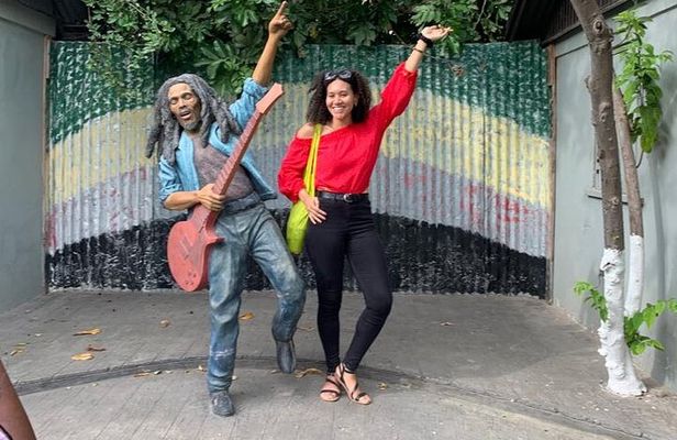 Sounds of the City Tour in Downtown Kingston