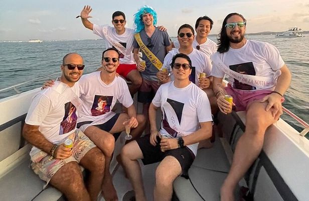 Private Sailing to The Sunset of Cartagena Bay