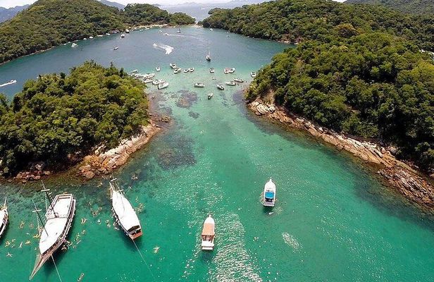 Angra dos Reis and Ilha Grande Tour in an Adventure Day