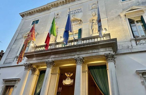Guided Tour in La Fenice Theater
