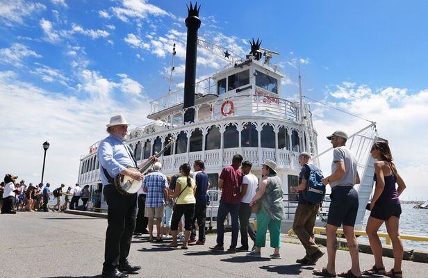 Heart of the 1000 Islands Brunch Cruise