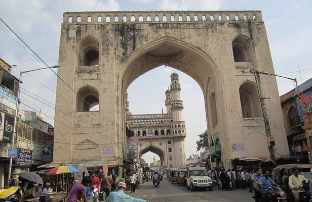 Half Day Hyderabad City Historical Walking Tour at Charminar