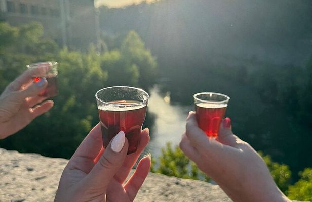 Day drinking in Rome & Scandalous Roman History