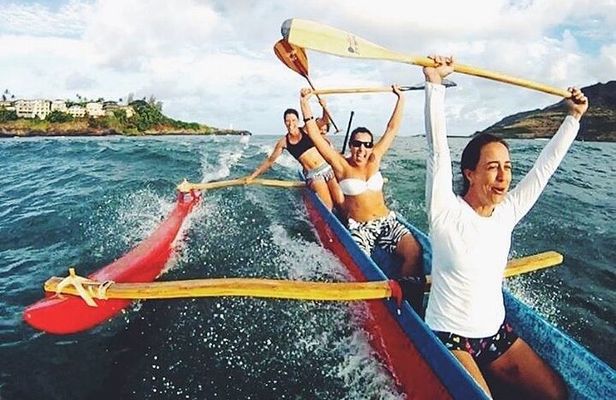 Outrigger Canoe Surfing at Kalapaki Beach