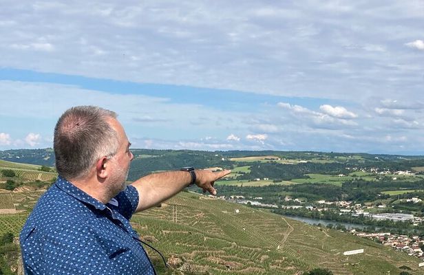 Visit and aperitif of the hills between Côte Rôtie and Condrieu