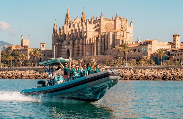2 hours by speedboat with return trip in Puerto Club de Mar