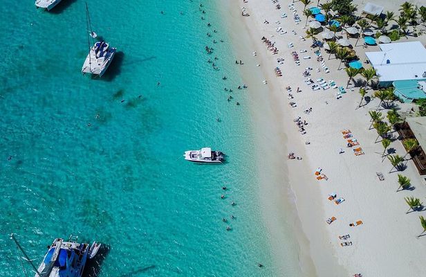 Private Full Day Charter to Jost Van Dyke from US Virgin Islands