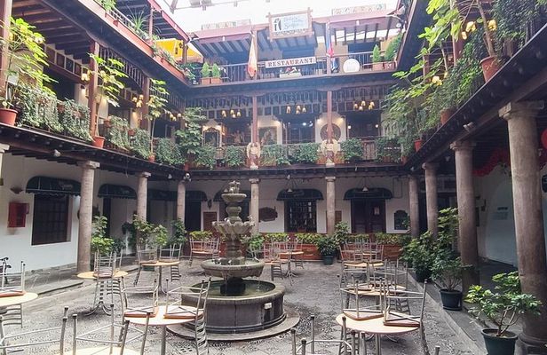 Route of the Andes: PRIVATE TOUR Quito,Banos,Cuenca.
