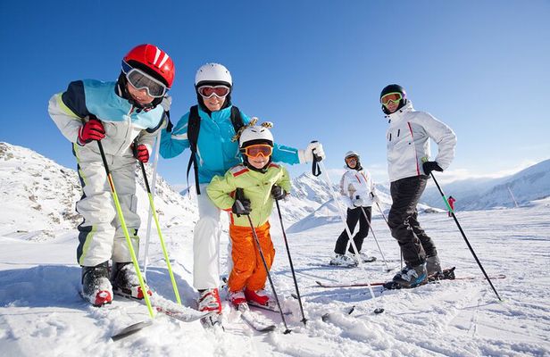 Snow Touch Adventure: 1.5-Hour Snow Play Experience