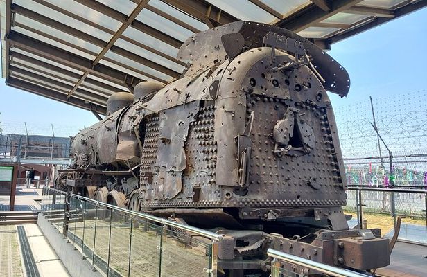 DMZ tour from Seoul and the War Memorial of Korea Museum Visit