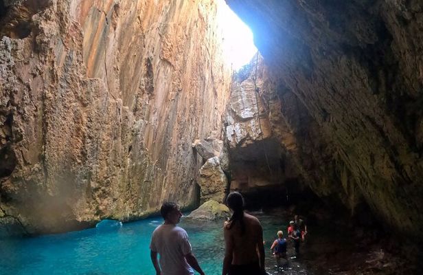 Kayak excursion to Cala de Moraig, Fish Cave and Testos