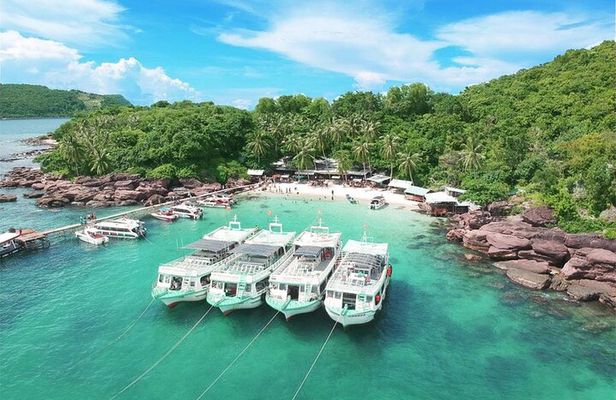 Discover Phu Quoc 3 Island Tour by Boat and Cable Car 1 day