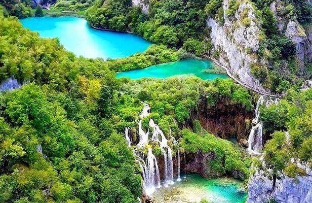 Self-guided Tour from Zagreb to Split with Plitvice Lakes