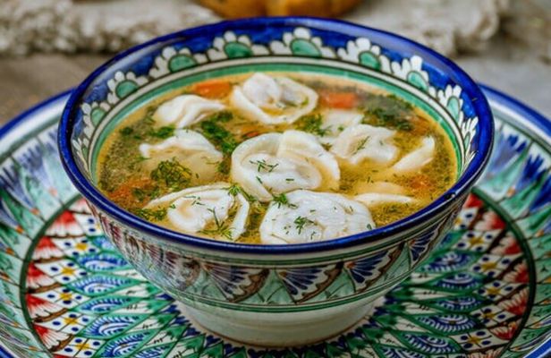 Cooking class in Samarkand with local life experience