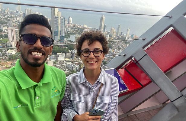 Colombo City Tour With Mahaweli 