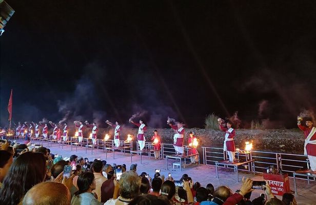 Walking Tour Rishikesh with Ganga Aarti at Triveni Ghat