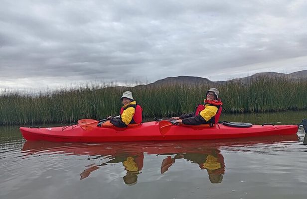 Shared 3 Hours Kayaking Tour to Uros Floating Islands
