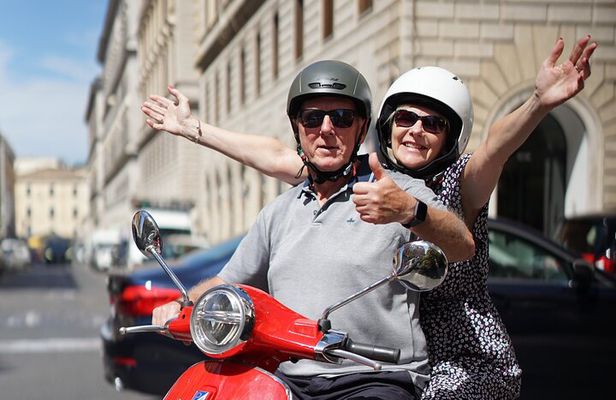 Rome Vespa Journey with City Center with Pickup and Drop-off