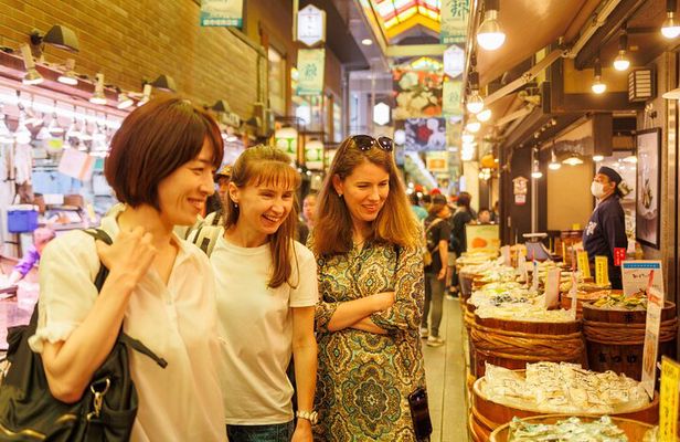 Kyoto Nishiki Market Food and Culture Walking Tour