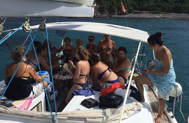 3-Hour Sailing Boat Excursion to Bosa for Small Groups