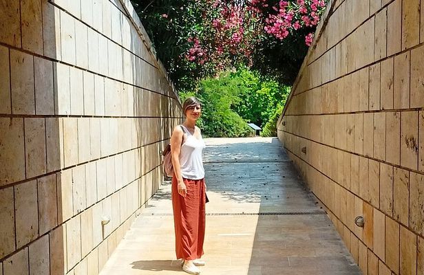 Vergina Royal Tombs & Thessaloniki Highlights Private Tour