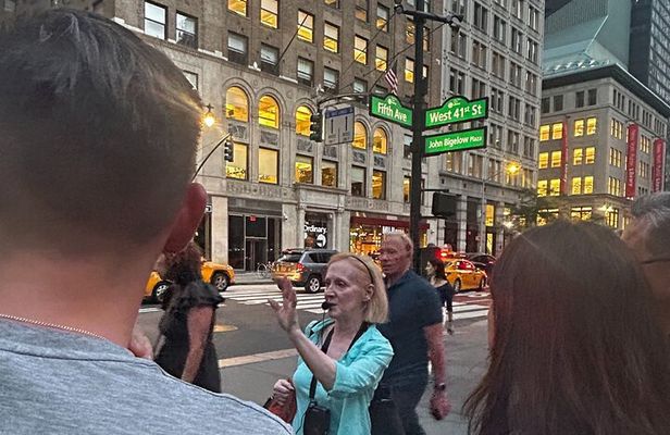 Midtown Manhattan: Times Square & Skyscrapers Walking Tour