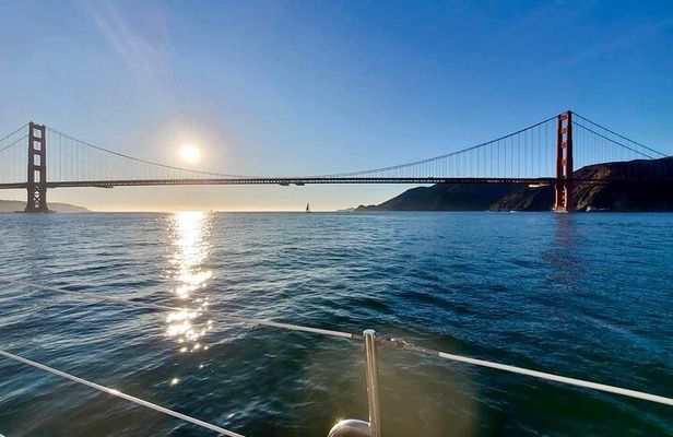Golden Gate Bridge Sailing Tour