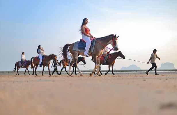 Krabi Horse Riding at The Beach