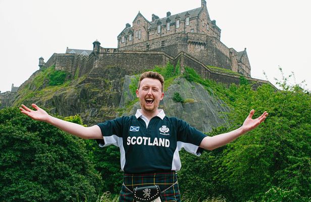 Edinburgh Castle Guided Walking Tour With A True Scotsman