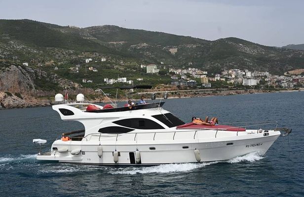My Dream Private Yacht Tour in Alanya with Lunch and Soft drinks
