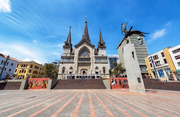 Manizales City Tour with Cable Car and Chipre Viewpoint 