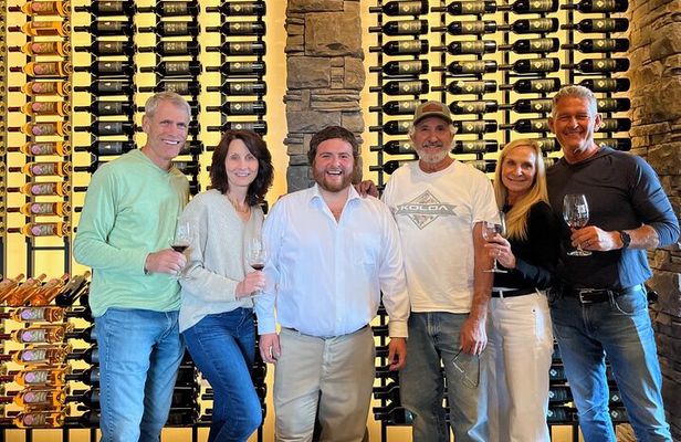 Wine Tasting Experience at Silvara Cellars Leavenworth