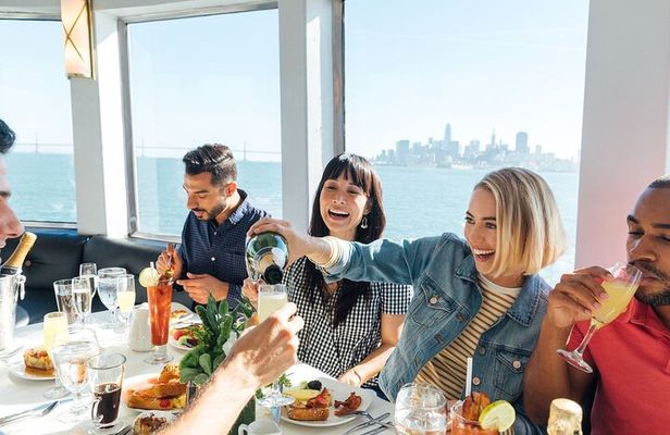 Chicago Signature Brunch Cruise on Lake Michigan