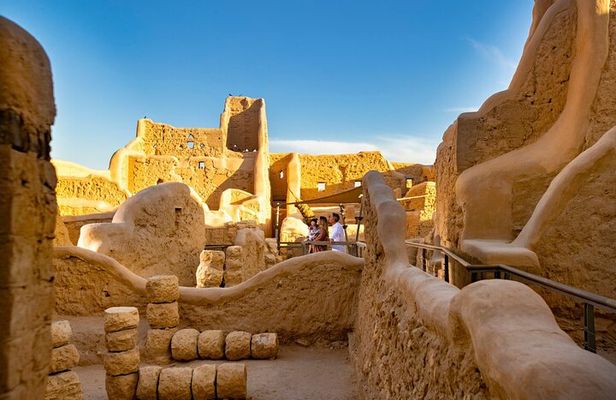  Heritage Diriyah Tour .. A Journey of Rediscovery